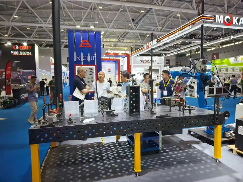 dct-3d-welding-table-essen-fair-shenzhen.webp