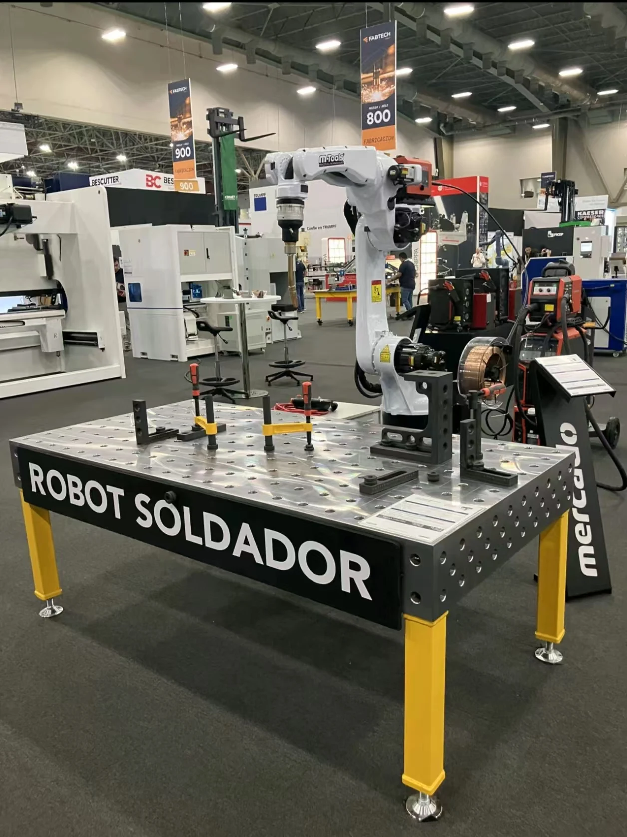 3D-Welding-Table-Mexico-Exhibition-1.webp