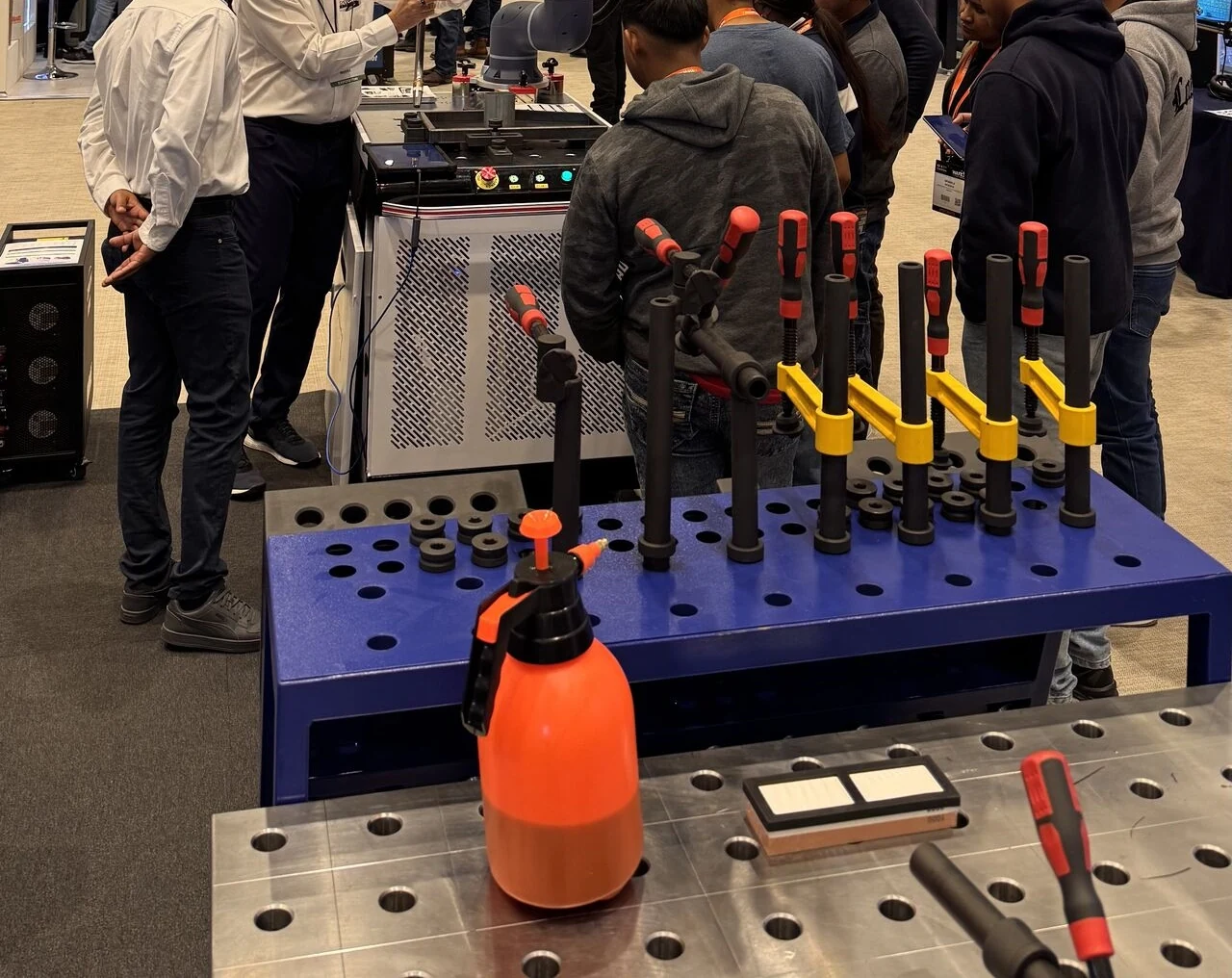 3D-Welding-Table-Mexico-Exhibition-2.webp