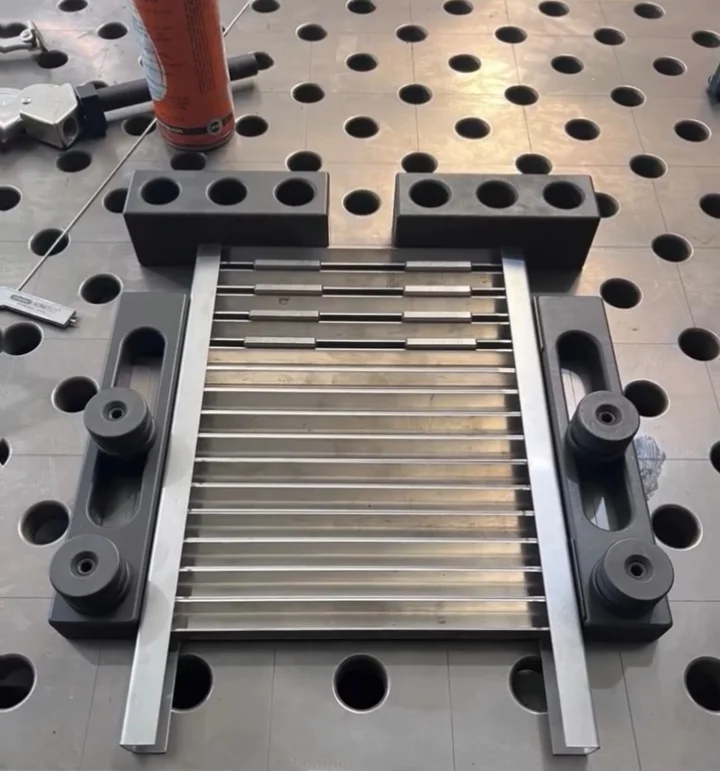stainless-steel-welding-fixture.webp