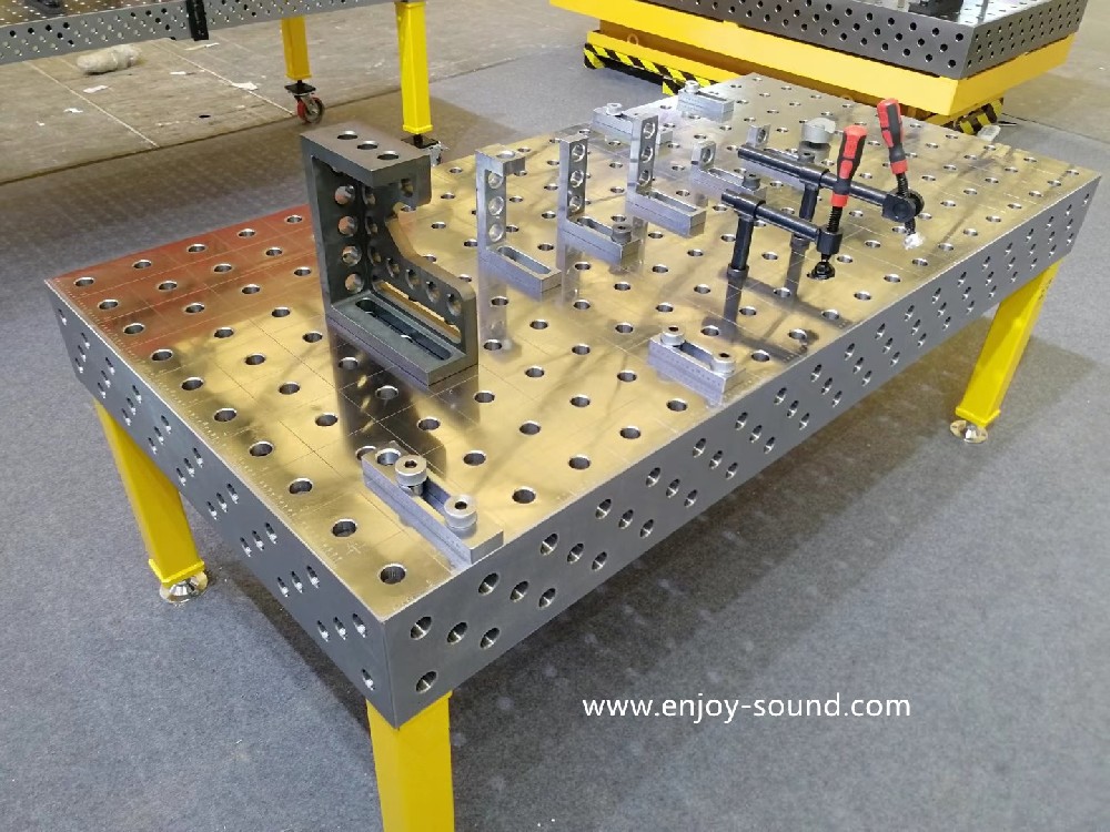 3D welding table